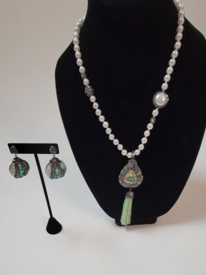 Pearl and mint and Earring and Neclace set